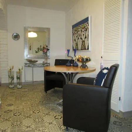 Luft Und 4**** Lägenhet